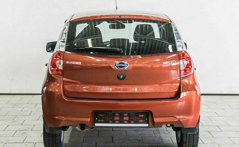 Datsun mi-do