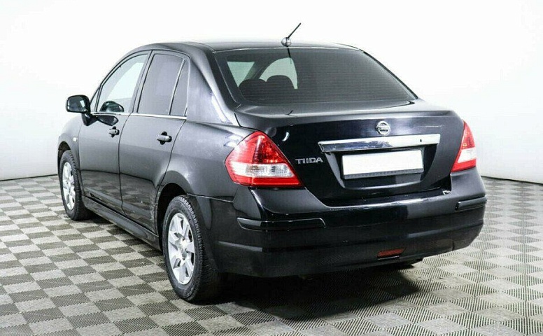 Nissan Tiida 1.6 Механика