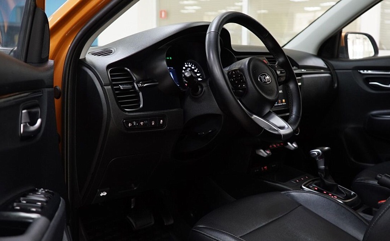 Kia rio x (x-line) акпп 2018 с пробегом 63 977 км