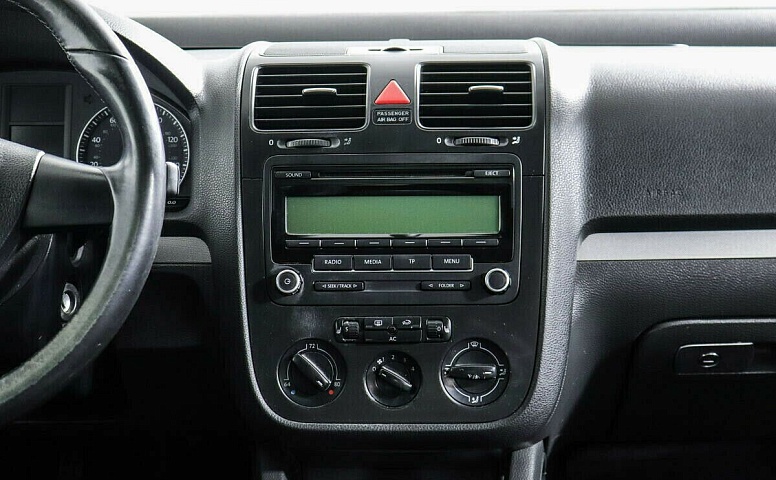 Volkswagen Jetta V