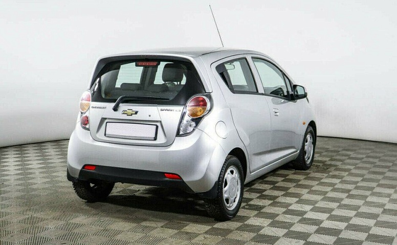 Chevrolet Spark 1.0 Автомат
