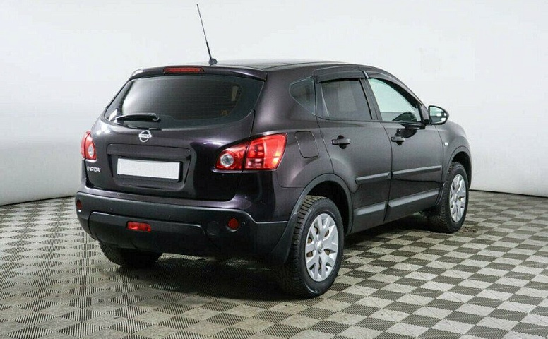 Nissan Qashqai 2.0 Вариатор