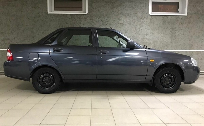 LADA (ВАЗ) 2170 1.6 MT (98 л.с.)