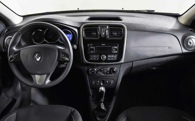 Renault sandero stepway cvt 2018 с пробегом 38 400 км