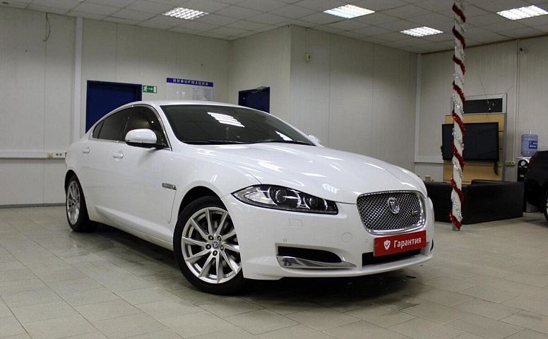 Jaguar XF I Рестайлинг