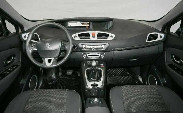 Renault scenic