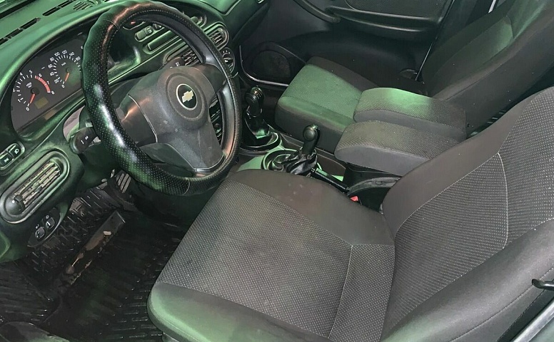 Chevrolet NIVA 1.7 MT (80 л.с.) 4WD