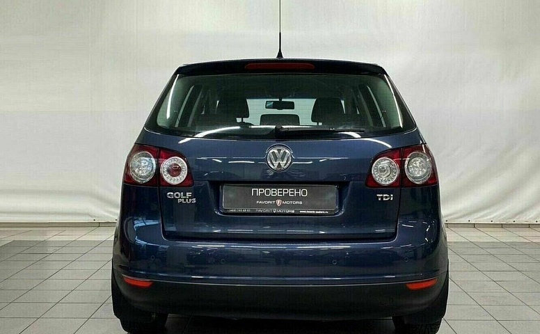 Volkswagen golf plus