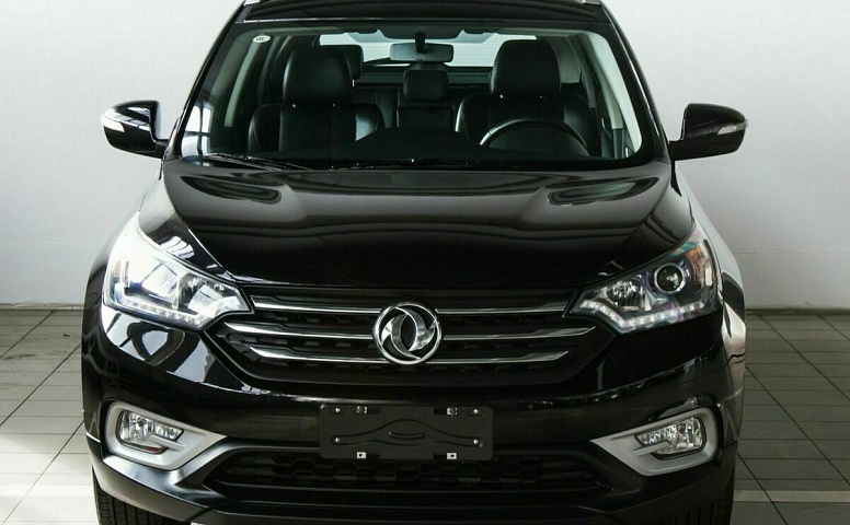 Dongfeng ax7