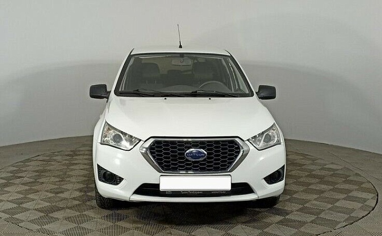 Datsun mi-DO