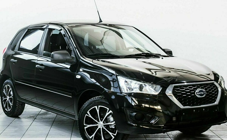 Datsun mi-do