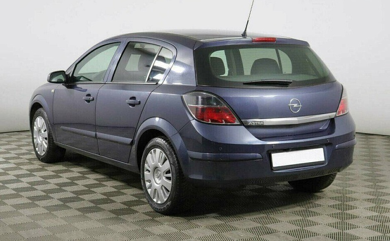 Opel Astra 1.8 Автомат