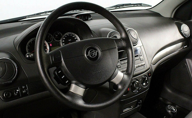 Ravon Nexia R3 I