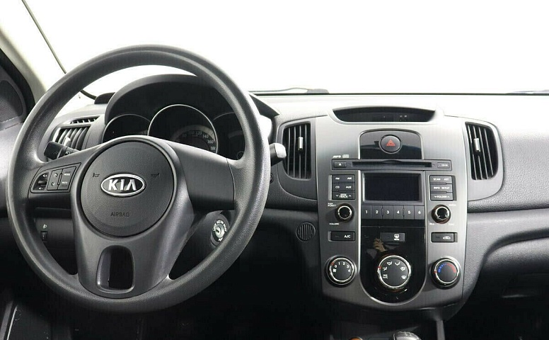 Kia Cerato II
