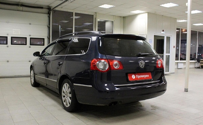 Volkswagen Passat (B6)