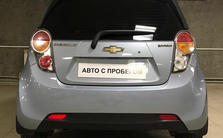 Chevrolet SPARK 1.0 MT (67 л.с.)