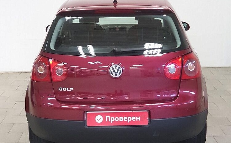 Volkswagen Golf V