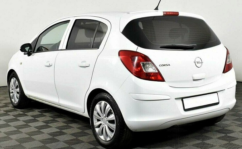 Opel Corsa 1.4 Автомат