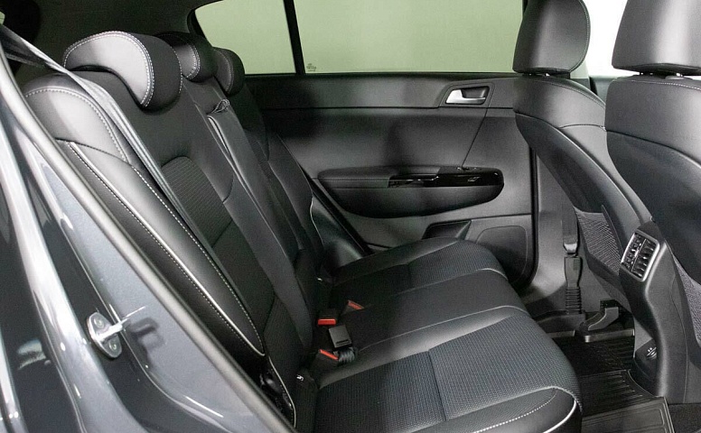 Kia Sportage 2.4 АКПП
