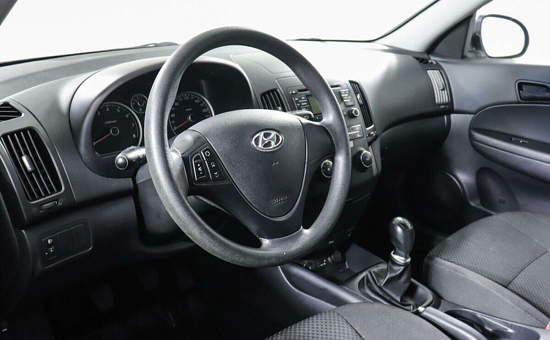 Hyundai i30 1.6 МКПП
