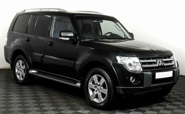 Mitsubishi Pajero 3.8 Автомат