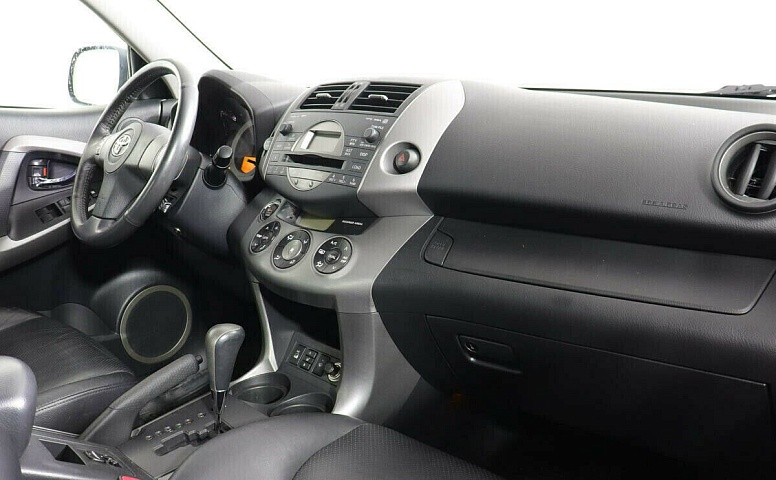 Toyota RAV4 III (XA30)