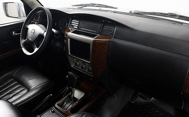 Nissan patrol