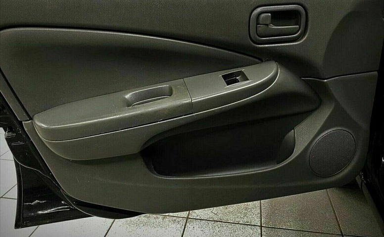 Nissan almera classic