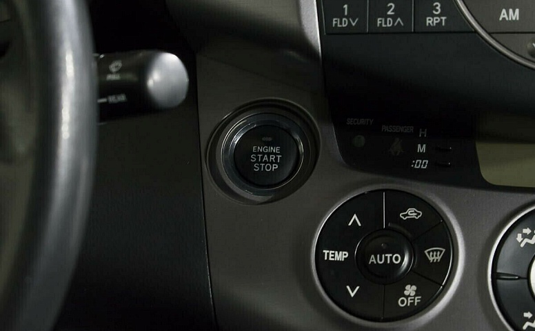 Toyota RAV4 III (XA30)