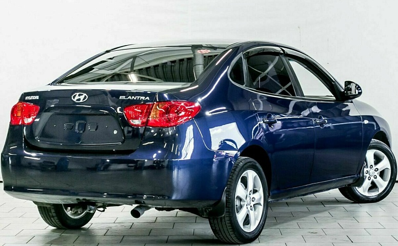 Hyundai elantra