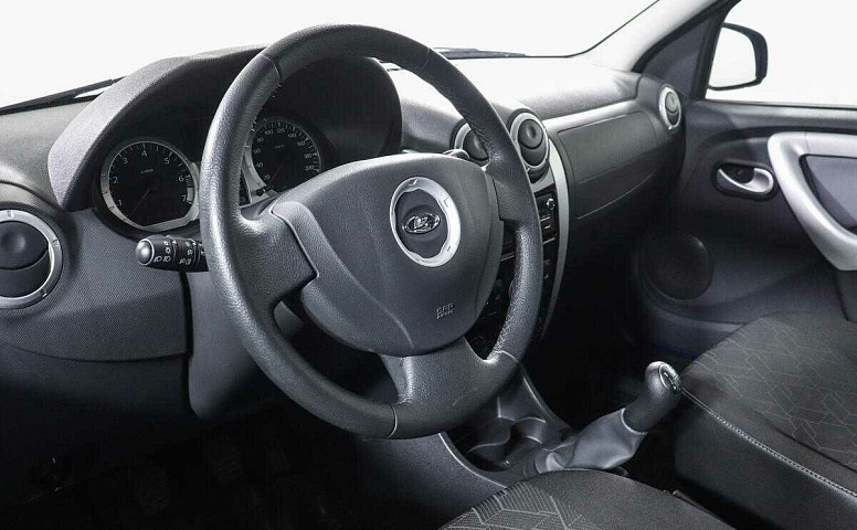 Lada (ваз) largus cross мкпп 2020 с пробегом 28 670 км