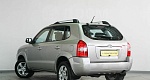 Hyundai Tucson, 1 поколение