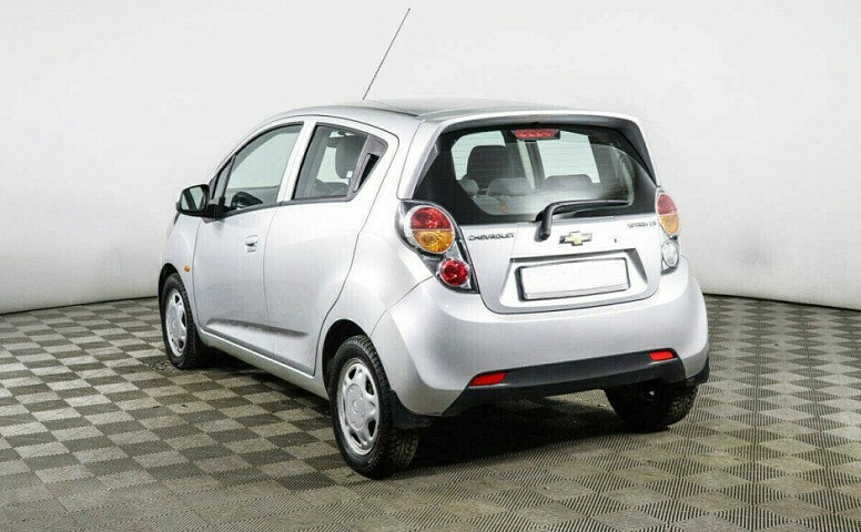 Chevrolet Spark 1.0 Автомат