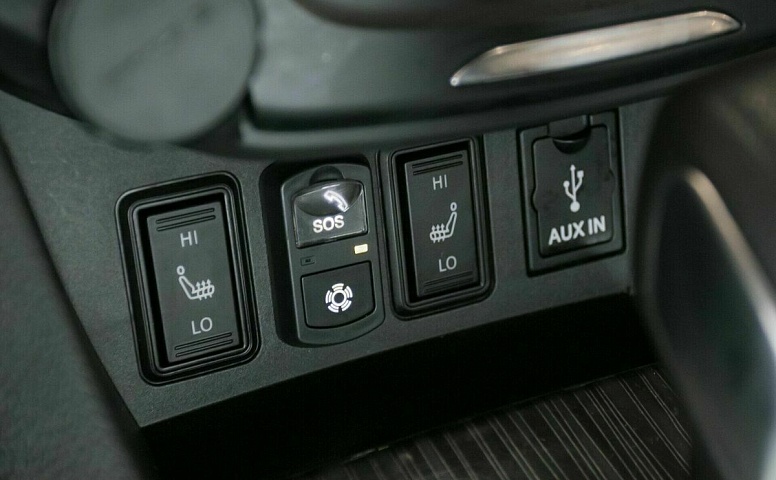 Dongfeng ax7