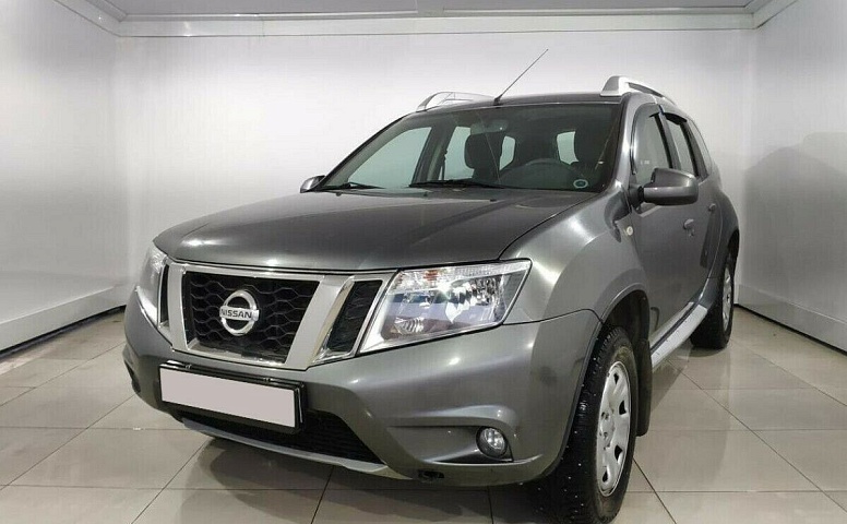 Nissan terrano