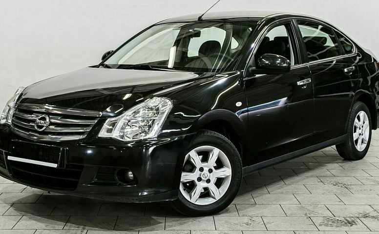 Nissan almera