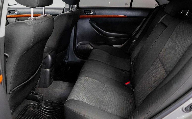 Toyota Avensis II Рестайлинг