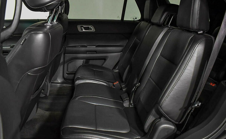 Ford Explorer V