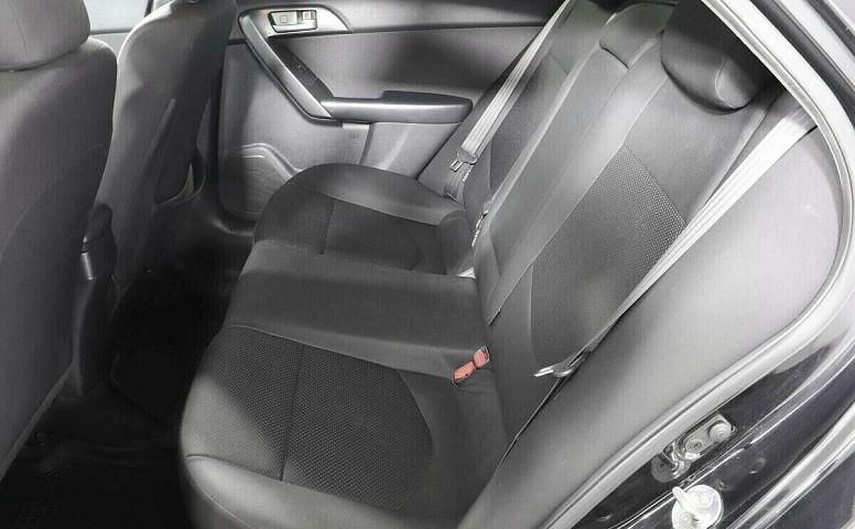 Kia Cerato II