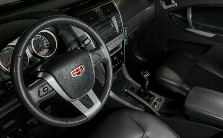 Geely emgrand x7