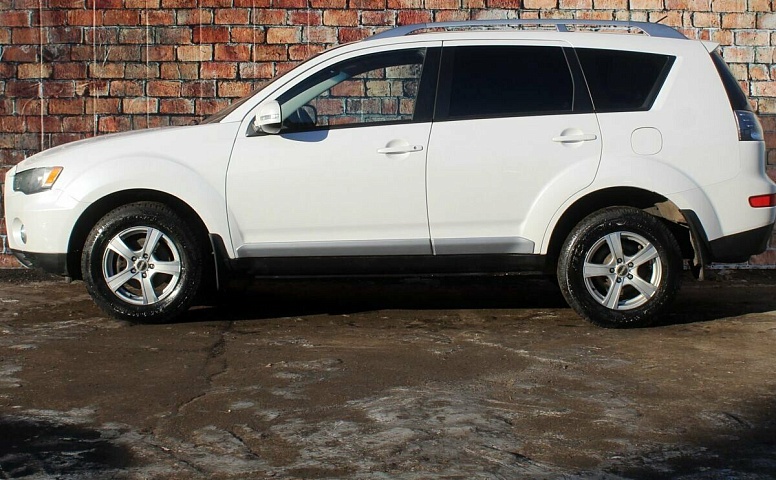 Mitsubishi Outlander II