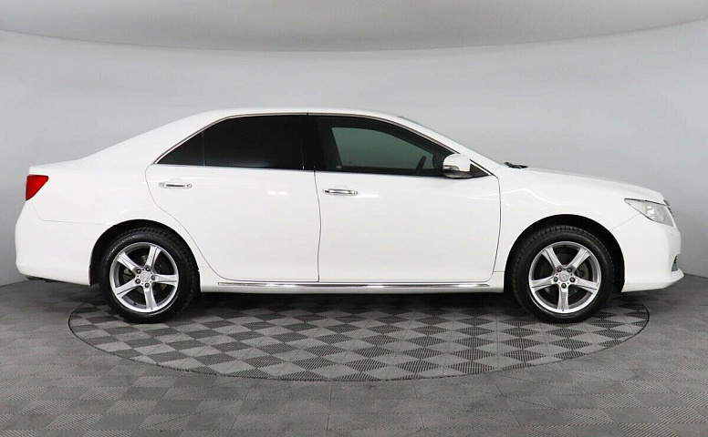 Toyota Camry VII (XV50)