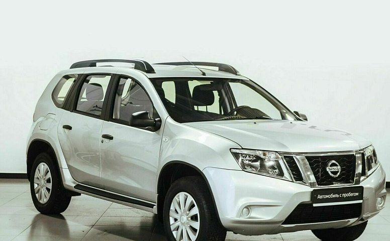 Nissan terrano