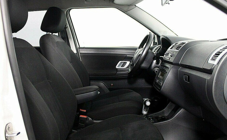 Skoda Fabia 1.6 Автомат