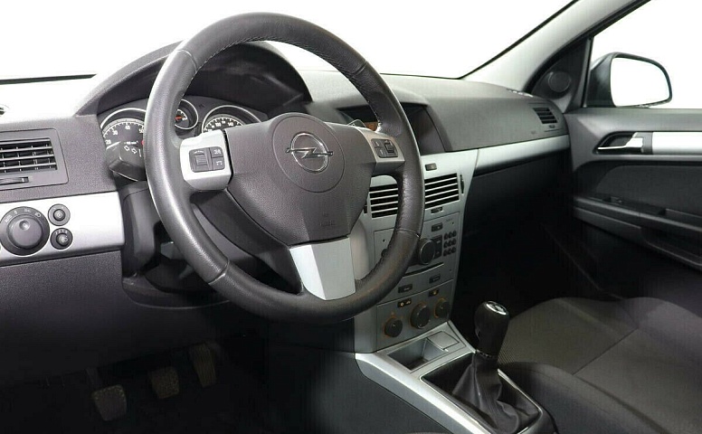 Opel Astra H Рестайлинг