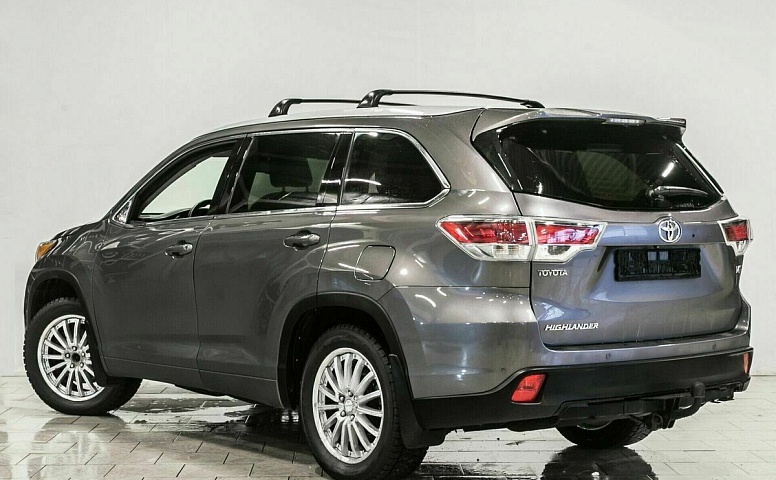 Toyota highlander