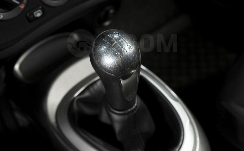 Nissan Juke, 1 поколение