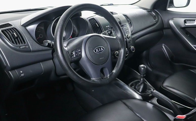 Kia Cerato 1.6 МКПП