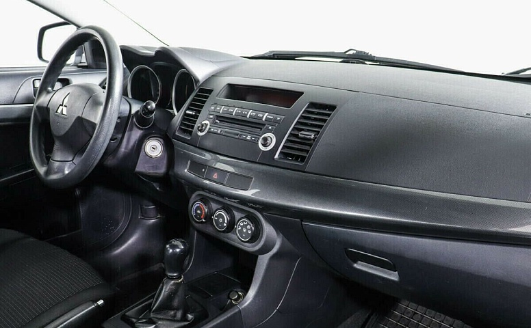 Mitsubishi Lancer X