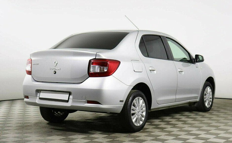 Renault Logan 1.6 Автомат
